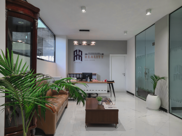 Construction & Real Estate